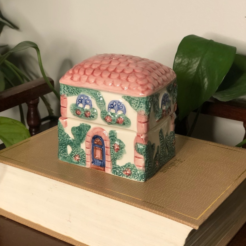 Ceramic Cottage House Salt and Pepper Stacking Shakers Set
